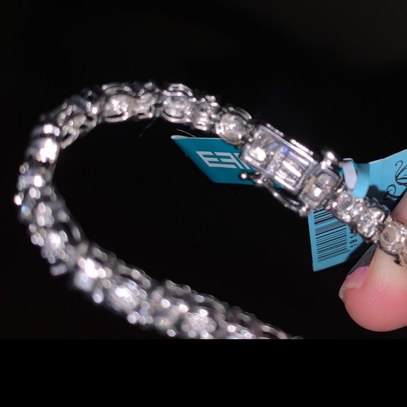 Belk Fine Jewelers Effy Reflection Sterling Silver and Diamond Bracelet - Picture 9 of 10